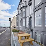 Host & Stay - Beach Haven