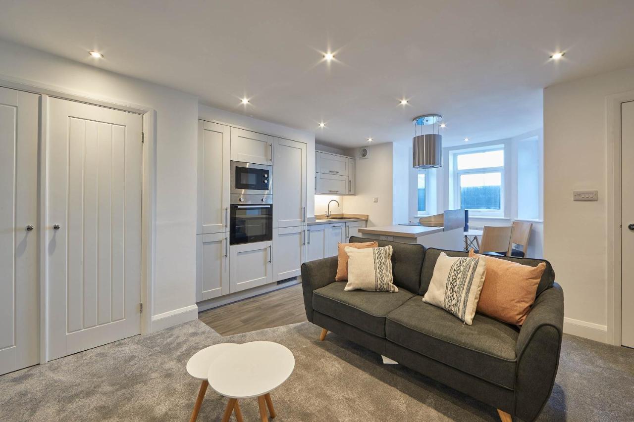 Host & - Haven Apartment